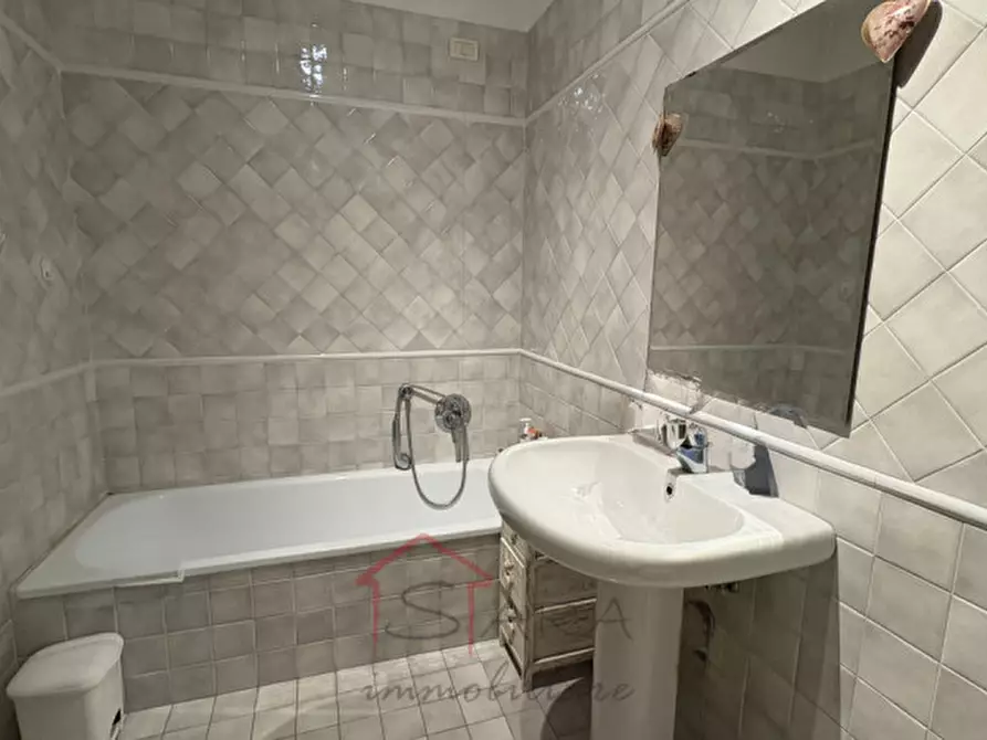 Immagine 16 di Villetta a schiera in vendita  in via della montecchia 22 a Selvazzano Dentro