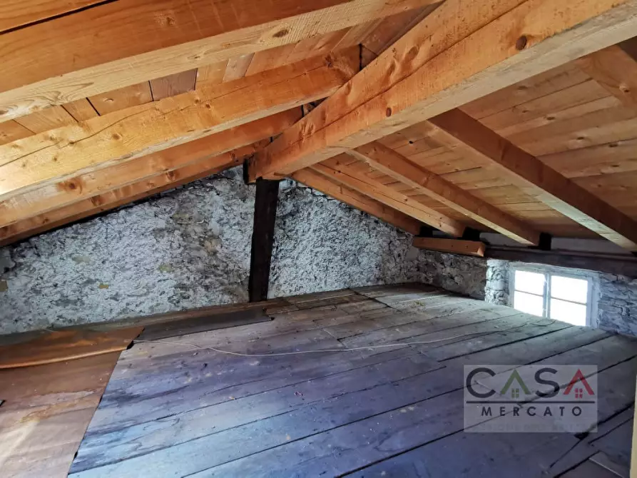 Immagine 17 di Rustico / casale in vendita  in Vicolo del Pittore a Dogna