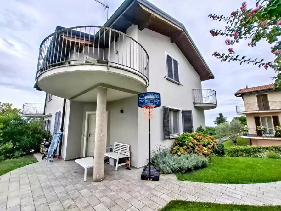 Immagine 1 di Villetta a schiera in vendita  in Frazione Orzola a Zenevredo