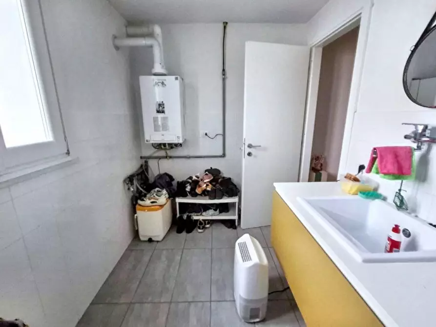 Immagine 16 di Villetta a schiera in vendita  in Frazione Orzola a Zenevredo