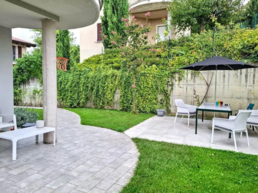 Immagine 17 di Villetta a schiera in vendita  in Frazione Orzola a Zenevredo