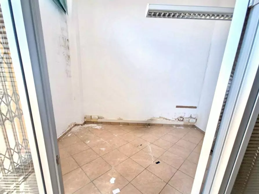 Immagine 6 di Negozio in vendita  in Via Norvegia, 86, 56021 Cascina PI, Italia a Cascina