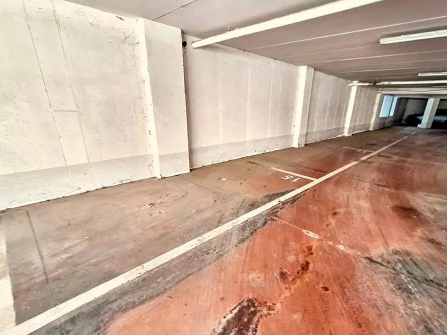 Immagine 4 di Posto auto in vendita  in Via Norvegia, 56021 Cascina PI, Italia a Cascina