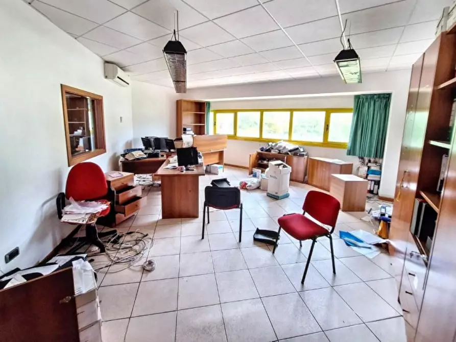 Immagine 12 di Magazzino in vendita  in Via Aldo Moro, 31, 56010 Vicopisano PI, Italia a Vicopisano