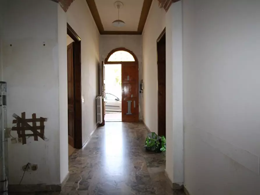 Immagine 11 di Ufficio in affitto  in Via della Sugherella a Montevarchi