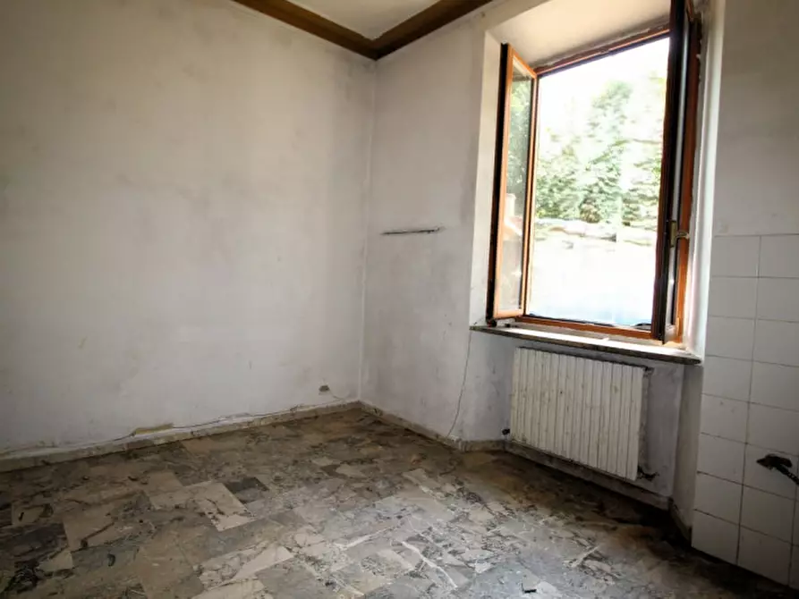 Immagine 13 di Ufficio in affitto  in Via della Sugherella a Montevarchi