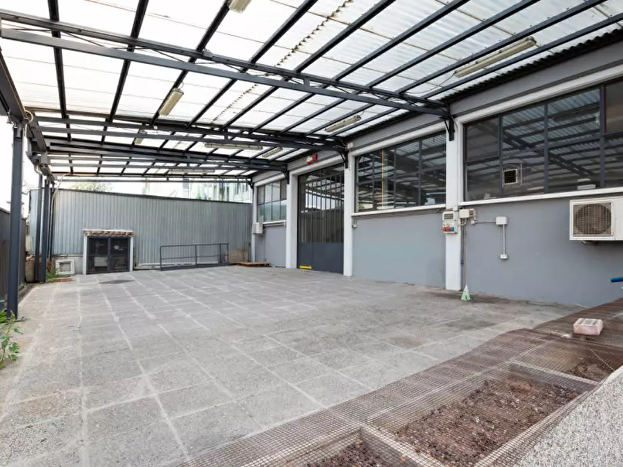 Immagine 4 di Capannone industriale in vendita  in Via Giovanni Virginio Schiapparelli a Verona