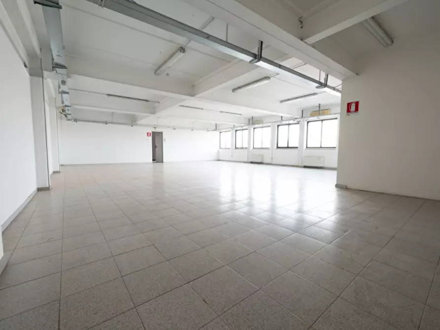 Immagine 8 di Capannone industriale in vendita  in Via Giovanni Virginio Schiapparelli a Verona