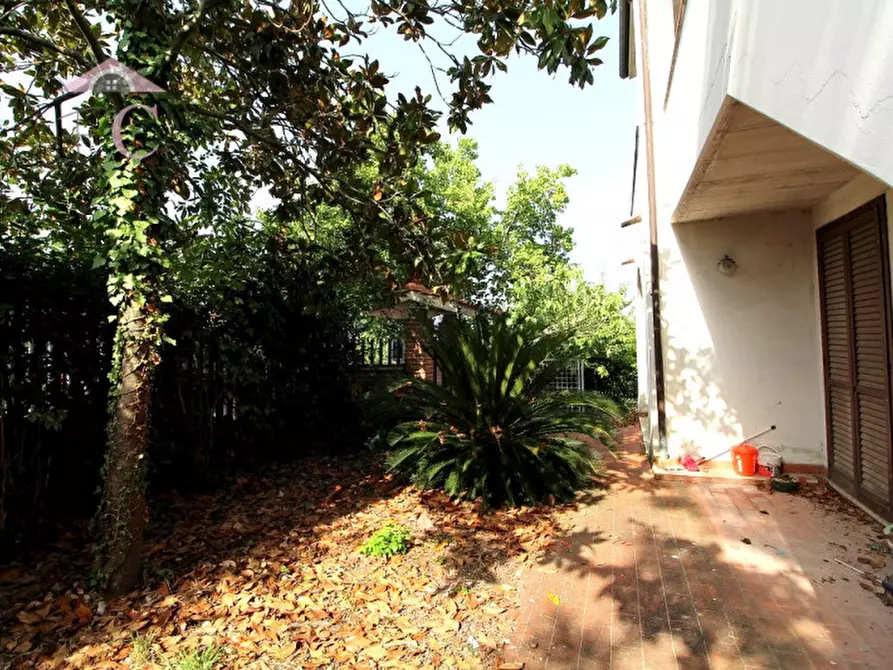 Immagine 15 di Casa indipendente in vendita  in strada di fiaiola a Narni