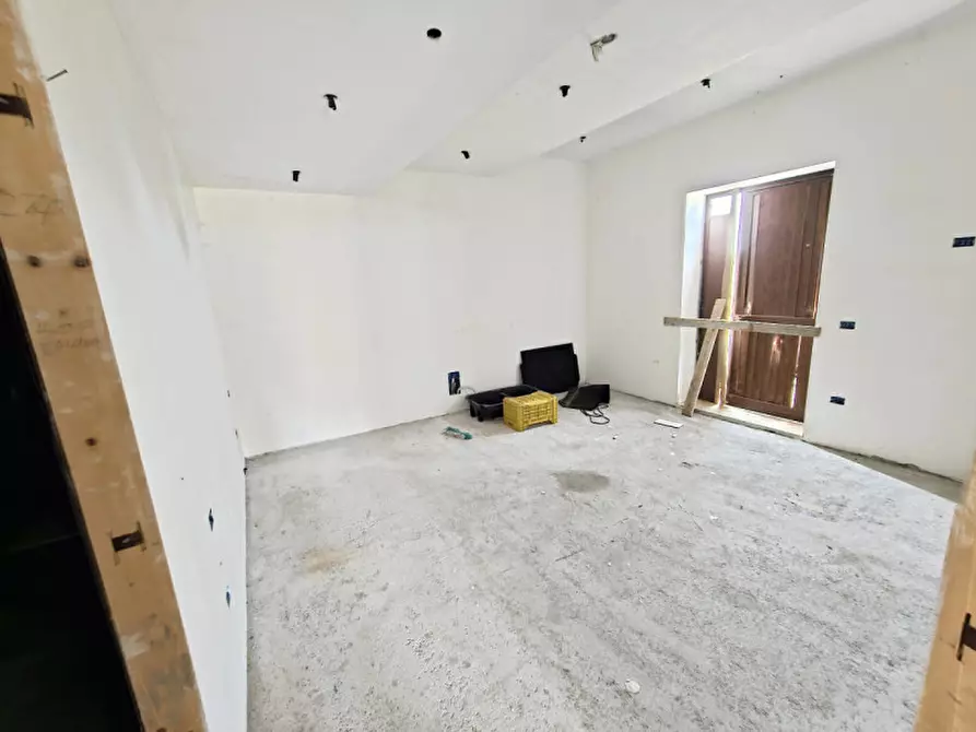 Immagine 18 di Villa in vendita  in Via Federico II a Terrasini