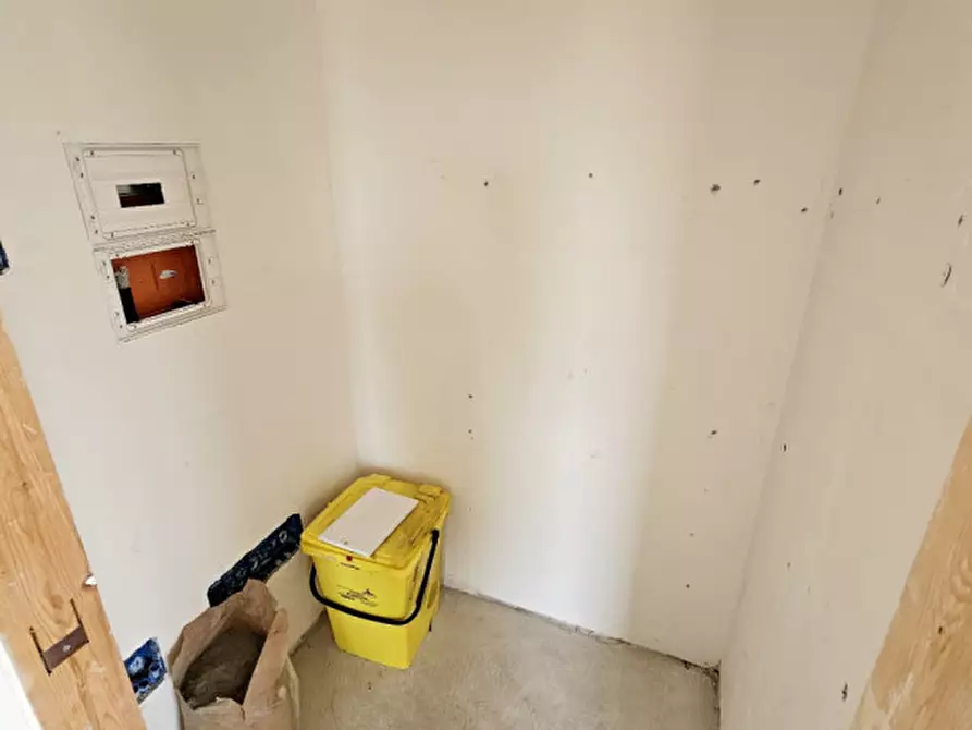 Immagine 21 di Villa in vendita  in Via Federico II a Terrasini