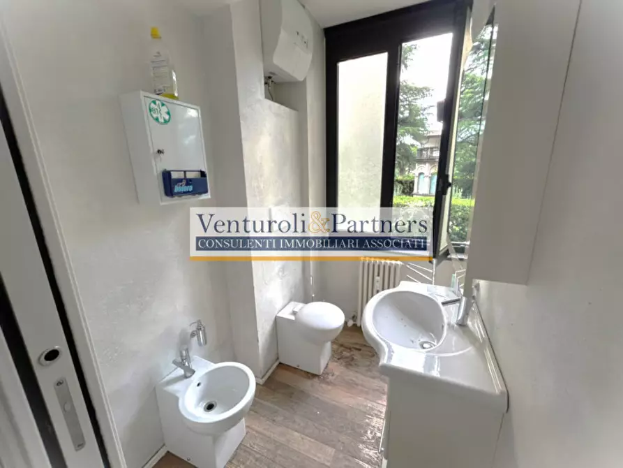 Immagine 5 di Appartamento in vendita  in Via Salvello a Desenzano Del Garda