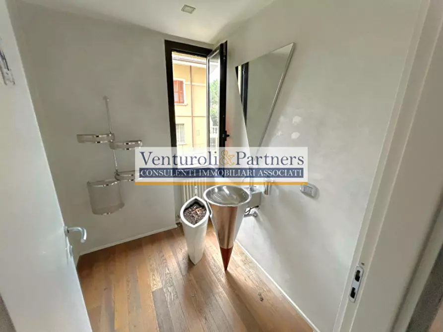 Immagine 10 di Appartamento in vendita  in Via Salvello a Desenzano Del Garda