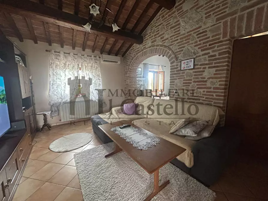 Immagine 1 di Appartamento in vendita  in mecucciami a Castiglione Del Lago