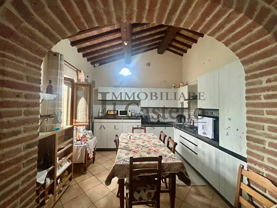 Immagine 3 di Appartamento in vendita  in mecucciami a Castiglione Del Lago