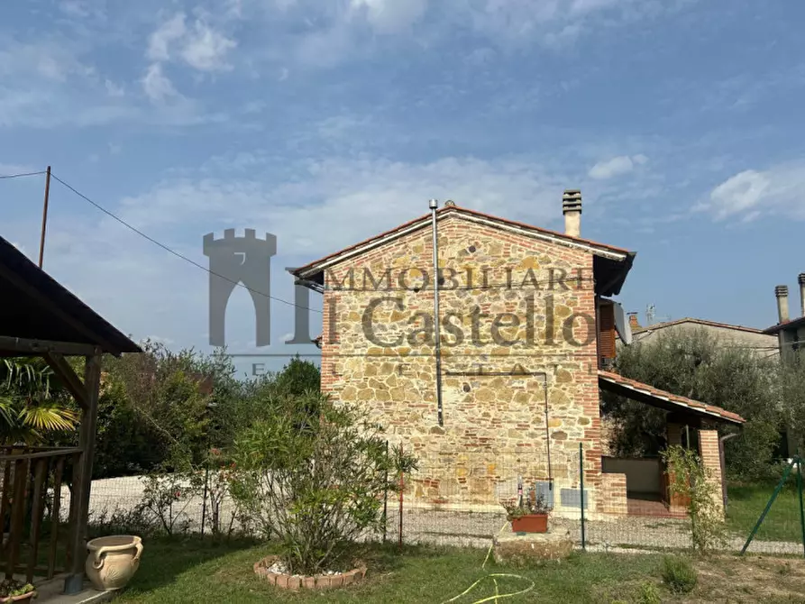 Immagine 15 di Appartamento in vendita  in mecucciami a Castiglione Del Lago