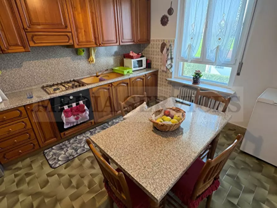 Immagine 10 di Appartamento in vendita  in via Antonio Gramsci n° 1 a Sannazzaro De' Burgondi