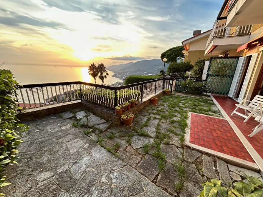 Immagine 2 di Appartamento in vendita  in Via Aurelia 61 a Camogli