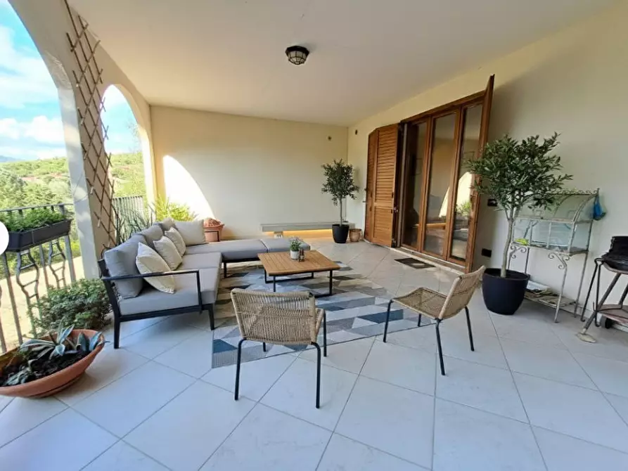 Immagine 3 di Villa in vendita  a Magione