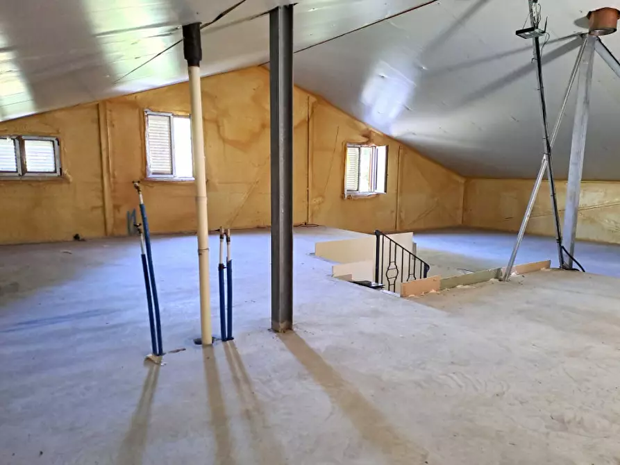 Immagine 9 di Villa in vendita  a Magione