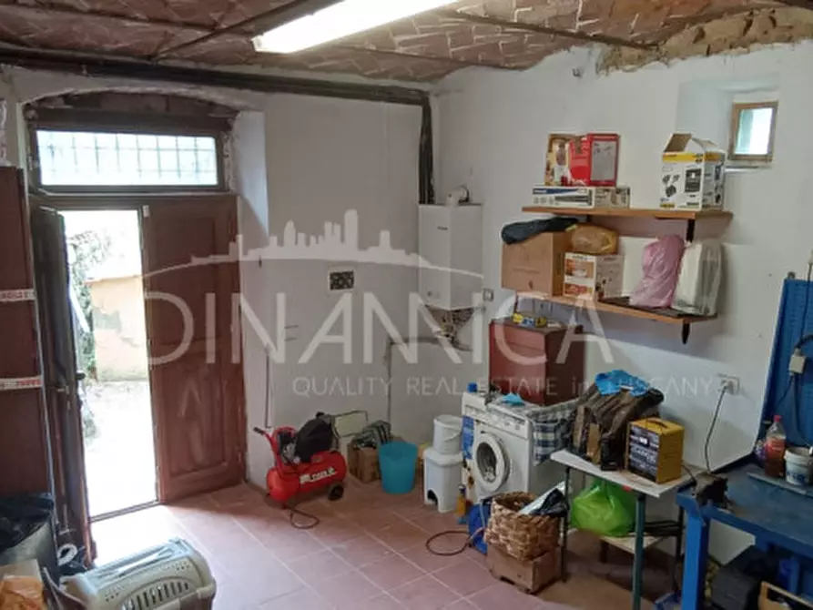 Immagine 15 di Rustico / casale in vendita  a Vinci