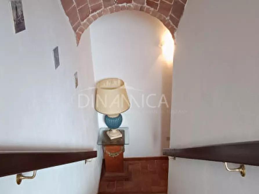 Immagine 18 di Rustico / casale in vendita  a Vinci