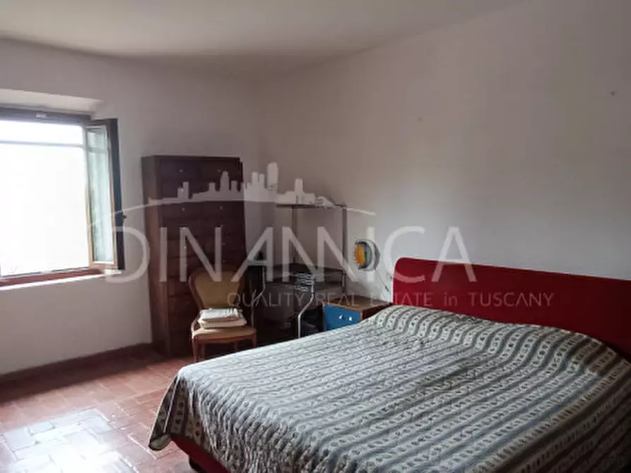 Immagine 21 di Rustico / casale in vendita  a Vinci