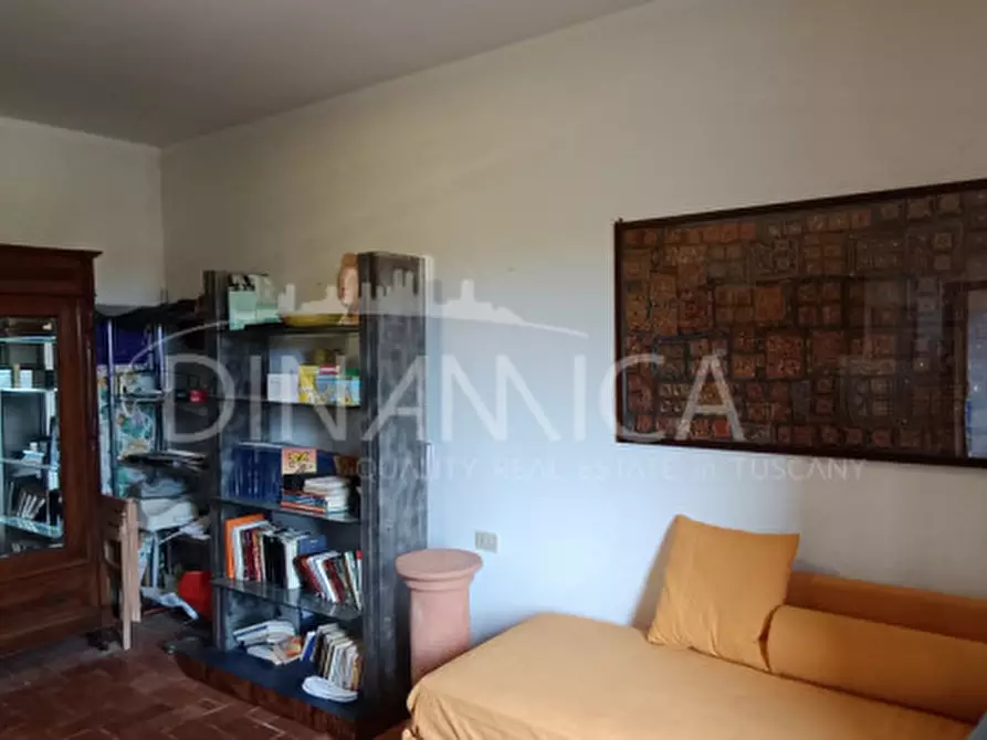 Immagine 23 di Rustico / casale in vendita  a Vinci