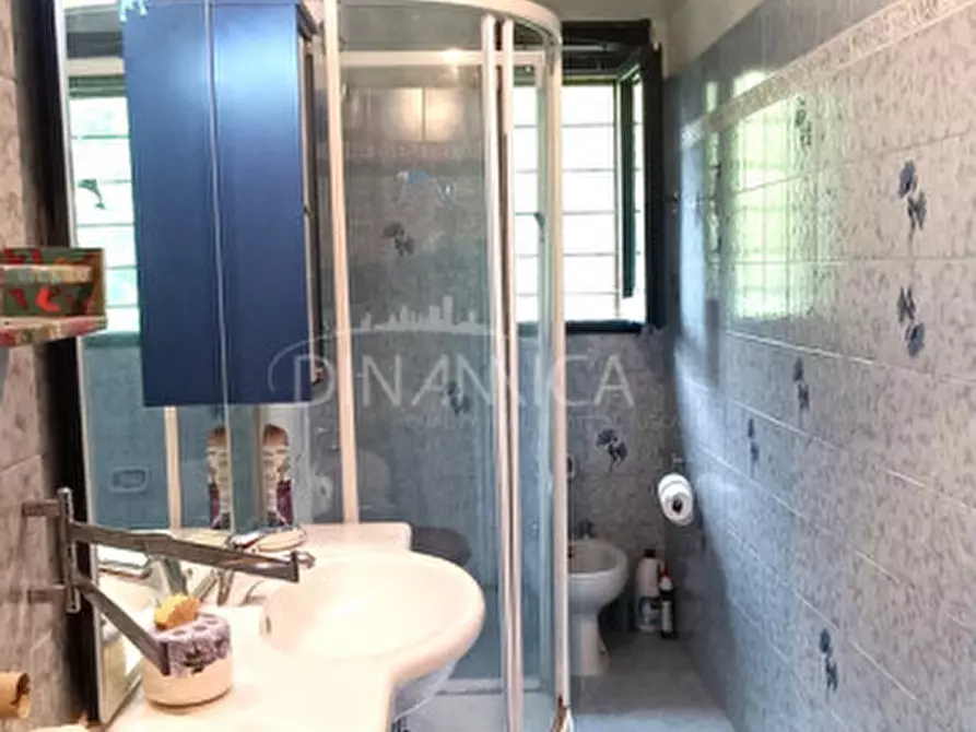 Immagine 24 di Rustico / casale in vendita  a Vinci