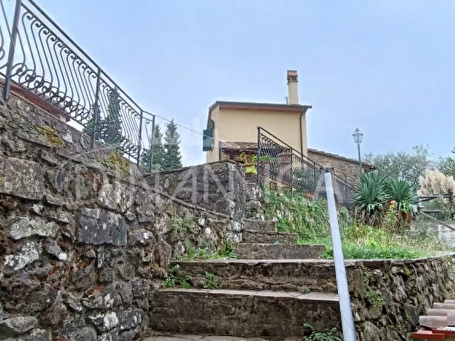 Immagine 32 di Rustico / casale in vendita  a Vinci