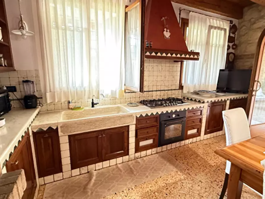 Immagine 28 di Villa in vendita  in Strada della Carpaneda a Vicenza