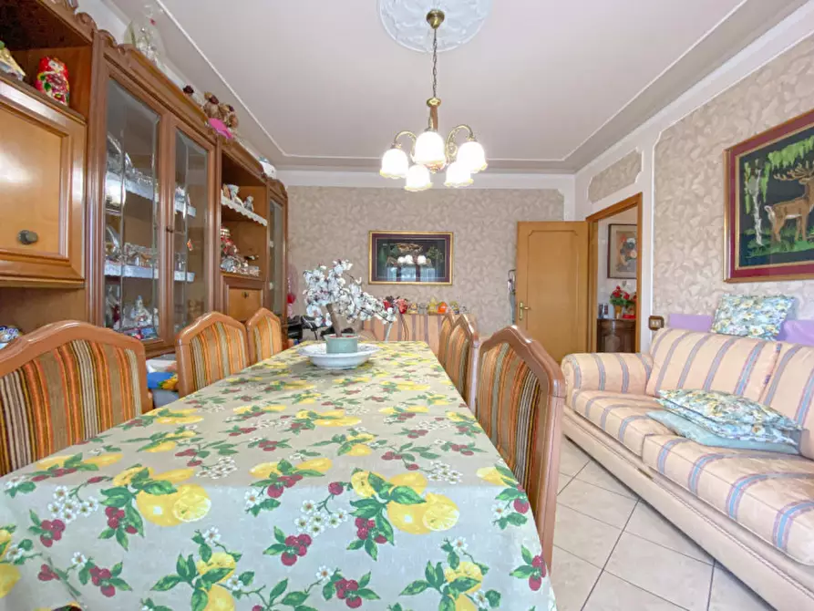 Immagine 11 di Appartamento in vendita  in Via della Pace a Mirandola