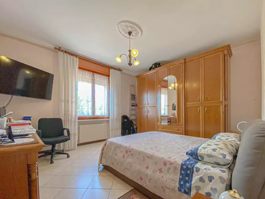 Immagine 25 di Appartamento in vendita  in Via della Pace a Mirandola