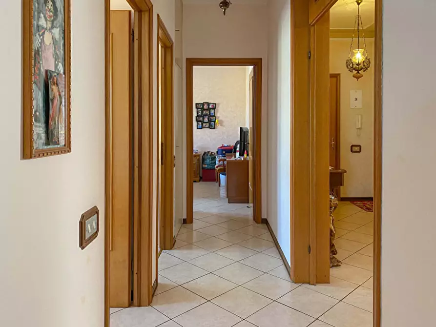 Immagine 27 di Appartamento in vendita  in Via della Pace a Mirandola