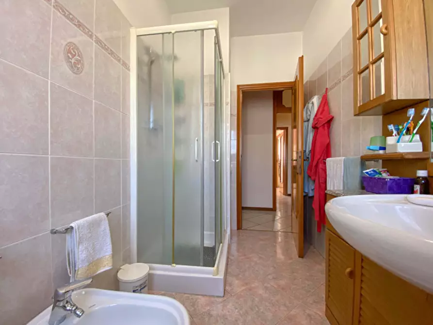 Immagine 30 di Appartamento in vendita  in Via della Pace a Mirandola