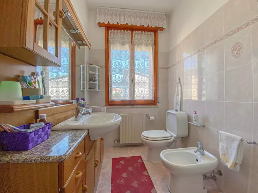 Immagine 31 di Appartamento in vendita  in Via della Pace a Mirandola