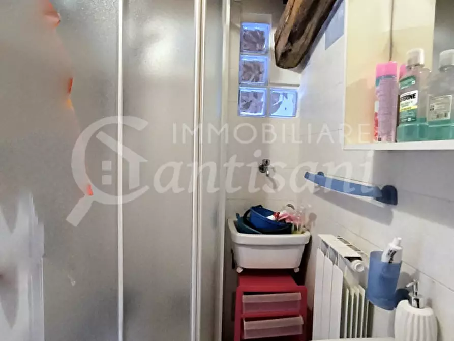 Immagine 12 di Appartamento in vendita  in via Ponte all'Asse a Firenze