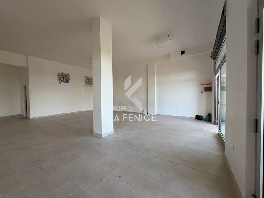 Immagine 10 di Attività commerciale in vendita  in Via Sallustio 32/v a Martina Franca