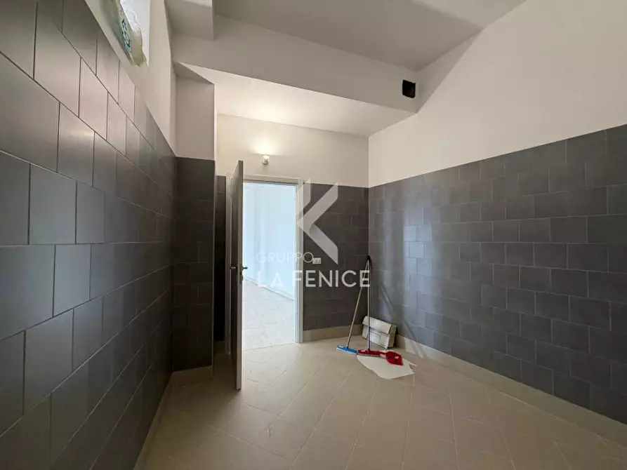 Immagine 17 di Attività commerciale in vendita  in Via Sallustio 32/v a Martina Franca