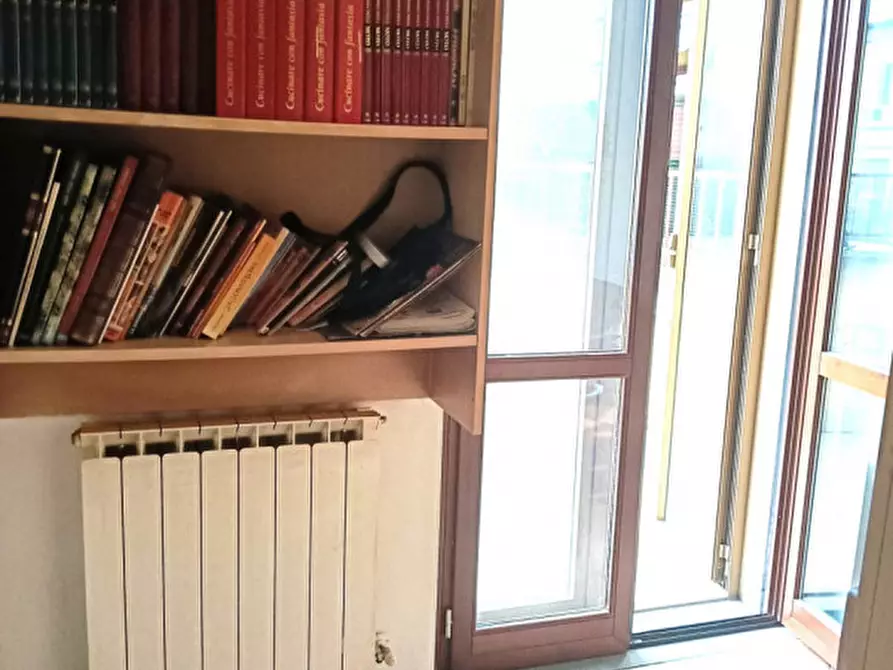 Immagine 6 di Appartamento in vendita  in Viale Armando Diaz a Montevarchi