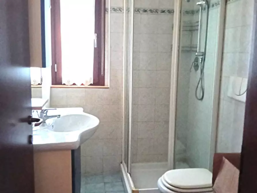 Immagine 7 di Appartamento in vendita  in Viale Armando Diaz a Montevarchi