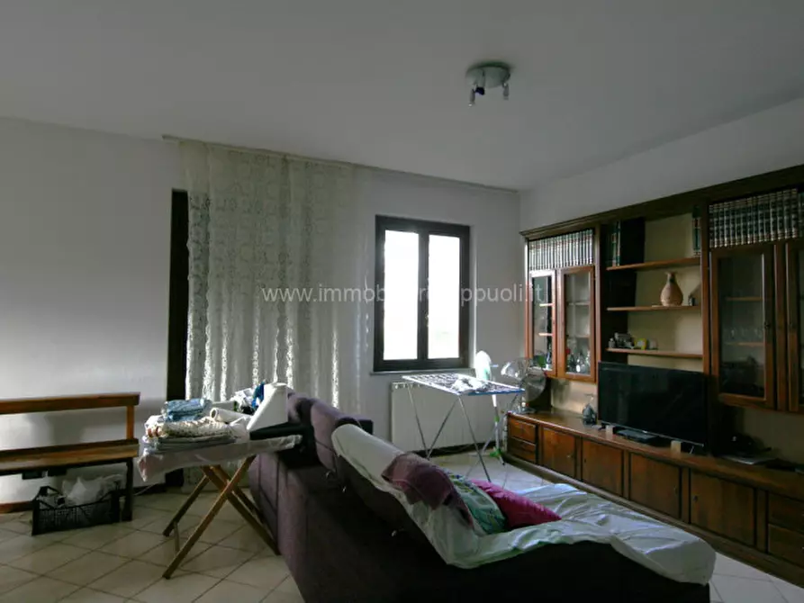 Immagine 3 di Appartamento in vendita  a Sinalunga