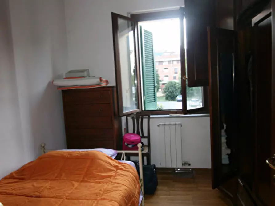 Immagine 6 di Appartamento in vendita  a Sinalunga