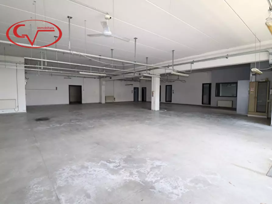 Immagine 2 di Capannone industriale in affitto  in levane a Montevarchi