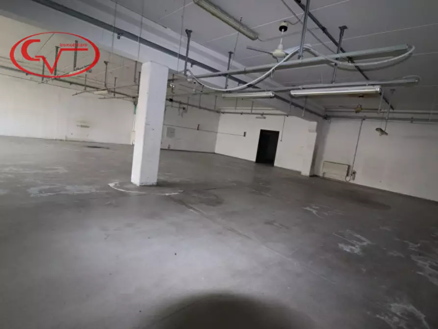 Immagine 5 di Capannone industriale in affitto  in levane a Montevarchi