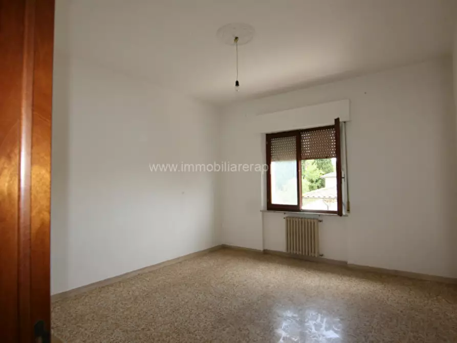 Immagine 8 di Appartamento in vendita  a Sinalunga