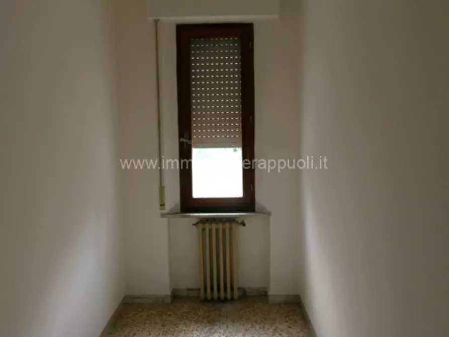 Immagine 13 di Appartamento in vendita  a Sinalunga