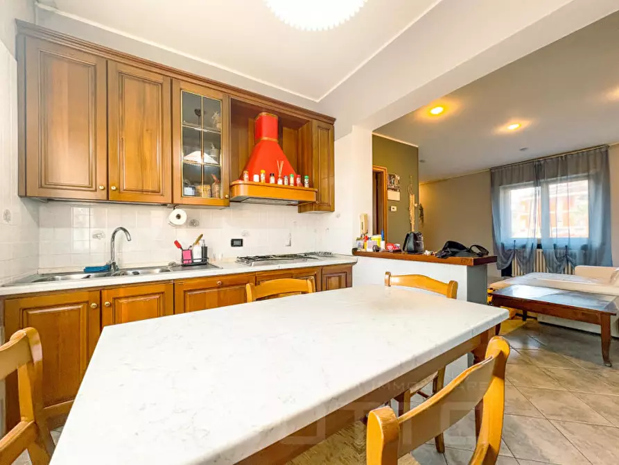 Immagine 11 di Palazzo in vendita  in Via Roma 38 a Bogogno