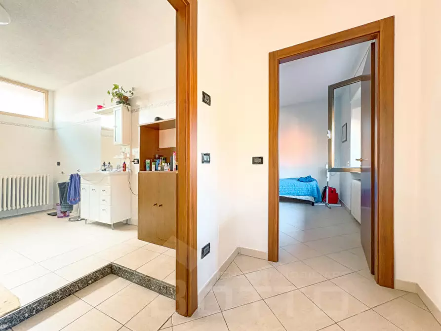 Immagine 26 di Palazzo in vendita  in Via Roma 38 a Bogogno