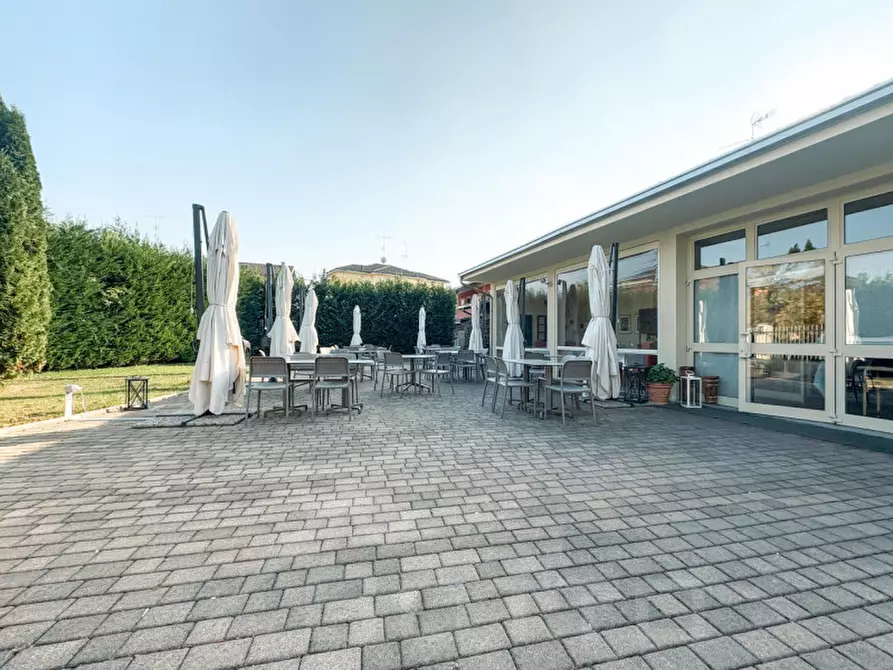 Immagine 29 di Palazzo in vendita  in Via Roma 38 a Bogogno